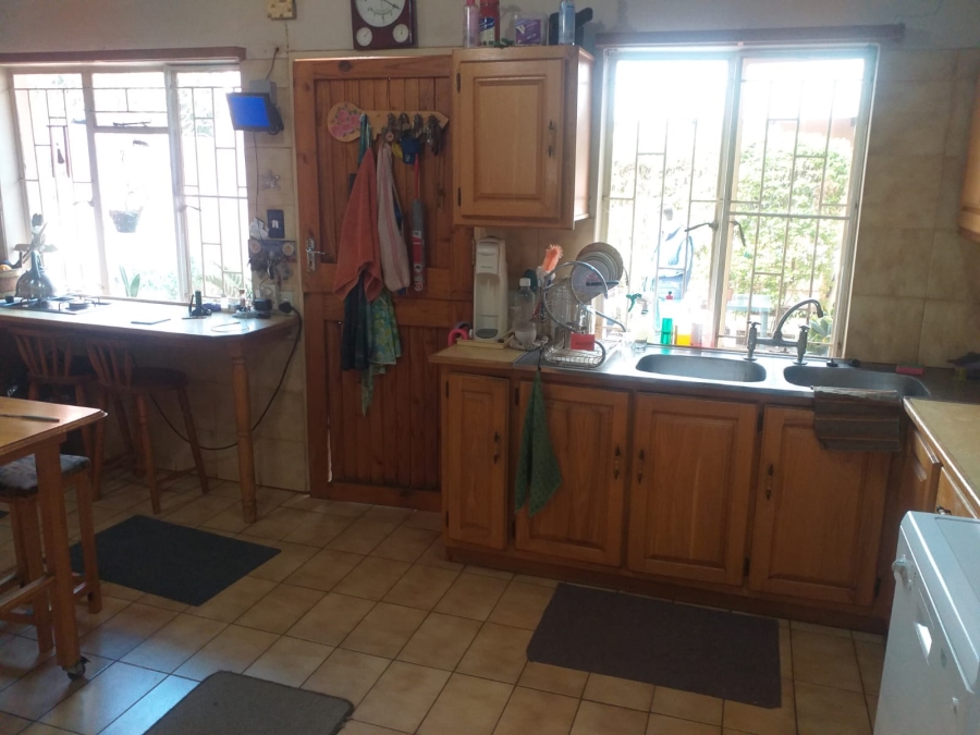 4 Bedroom Property for Sale in Mamogaleskraal AH North West